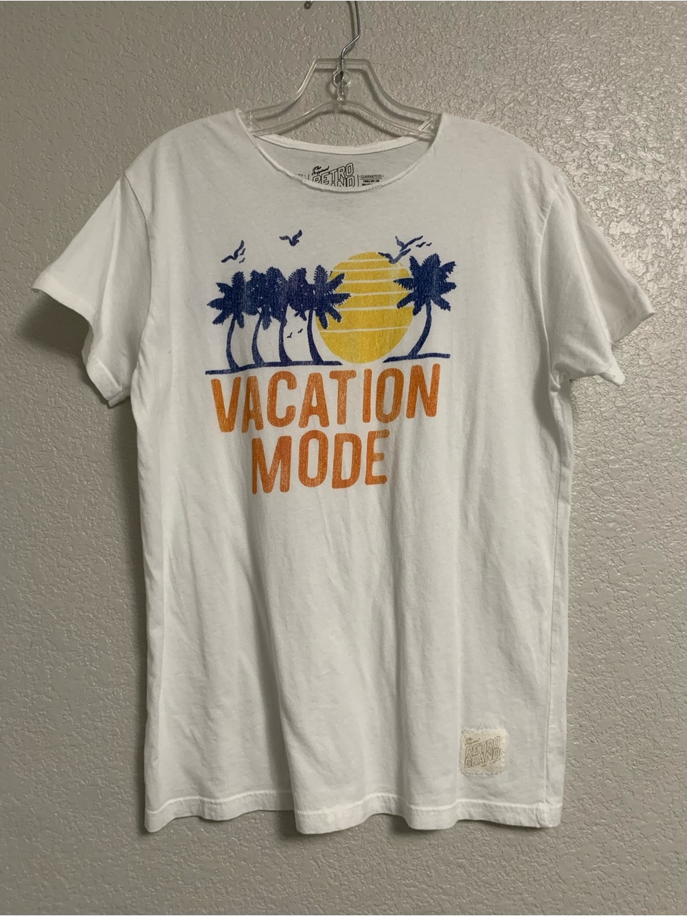 Original Retro Brand Graphic Tee Top Womens S Vacation Mode Short Sleeve Crew